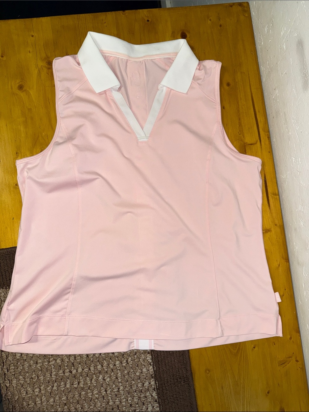 Women's Sleeveless Pink Polo Top - White Collar